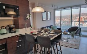 Exclusivo Departamento a Pasos de la Playa en Viña